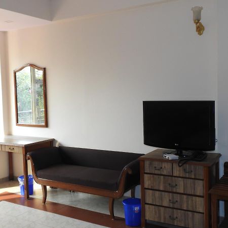 Goa Highridge Residency Hotel Panadzsi Kültér fotó